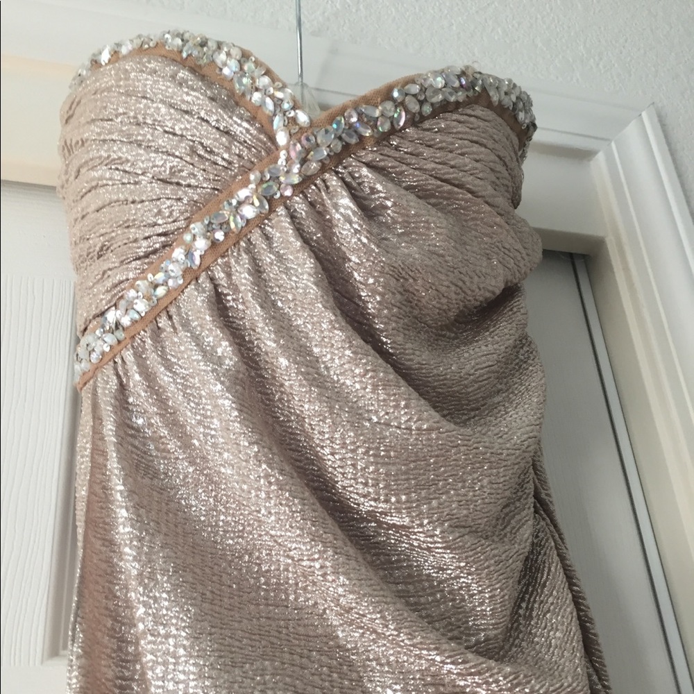 ✨Gorgeous beautiful beading dress✨